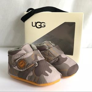 UGG Bixbee Camo baby booties